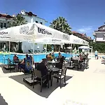 Oykun Φετιγιέ