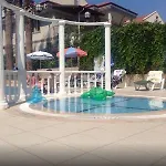 Oykun Φετιγιέ
